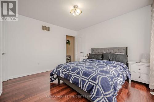 47 Vanhorne Close, Brampton, ON - Indoor Photo Showing Bedroom