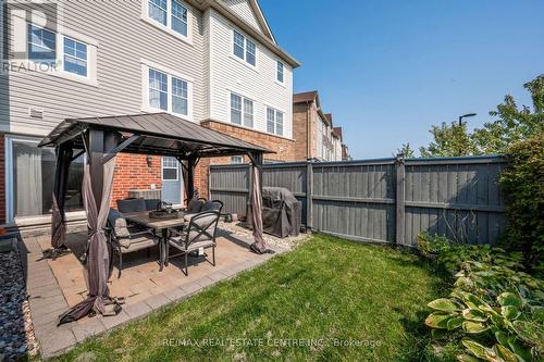 47 Vanhorne Close, Brampton, ON - Outdoor