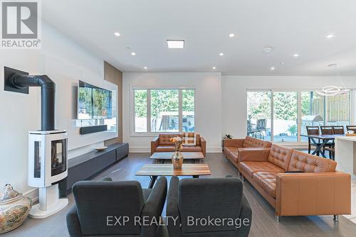 27 Prennan Avenue, Toronto, ON - Indoor Photo Showing Living Room