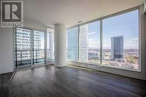 4602 - 5 Buttermill Avenue, Vaughan, ON - Indoor