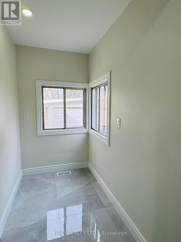 175 Edgar Street W, Chatham-Kent, ON - Indoor Photo Showing Other Room