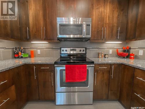 408 912 Otterloo Street, Indian Head, SK - Indoor Photo Showing Kitchen With Upgraded Kitchen