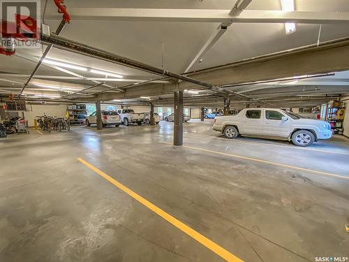 408 912 Otterloo Street, Indian Head, SK - Indoor Photo Showing Garage