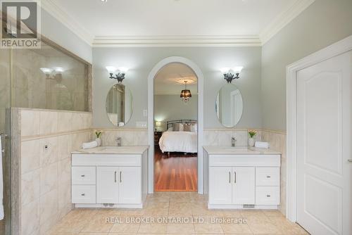 294 Sunset Beach Road, Richmond Hill, ON - Indoor Photo Showing Bathroom