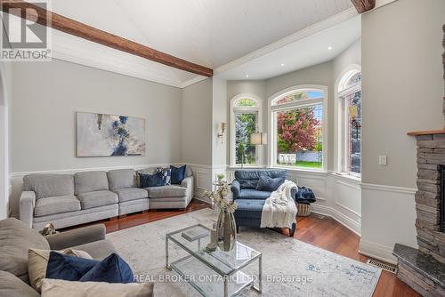 294 Sunset Beach Road, Richmond Hill, ON - Indoor Photo Showing Living Room With Fireplace