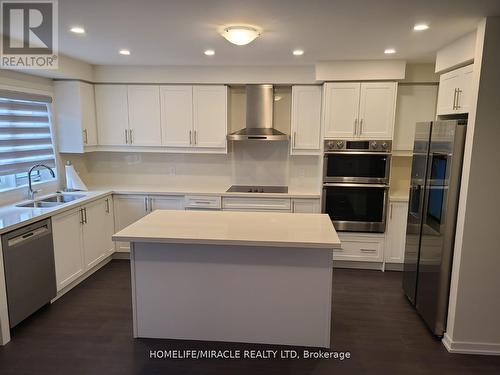 Rd N - 246 Townline Road, Oshawa, ON - Indoor Photo Showing Kitchen With Double Sink With Upgraded Kitchen