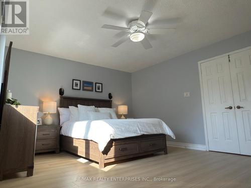 19 - 1180 Walden Circle, Mississauga, ON - Indoor Photo Showing Bedroom