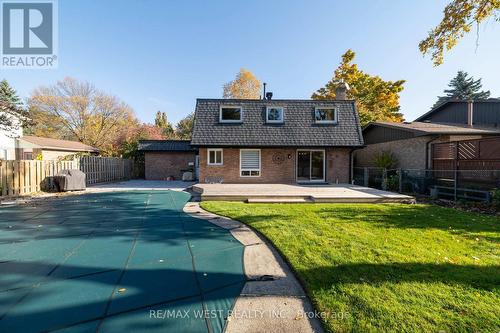 2366 Devon Road, Oakville, ON - Outdoor