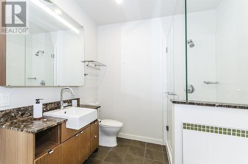 1205 Howe Street, Vancouver, BC - Indoor Photo Showing Bathroom