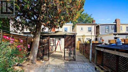 92 King Edward Avenue, Toronto, ON - Outdoor