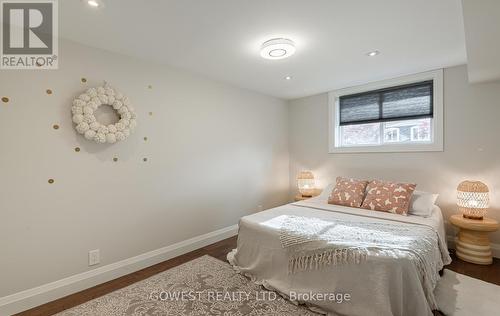 249 Cheltenham Road, Burlington, ON - Indoor Photo Showing Bedroom