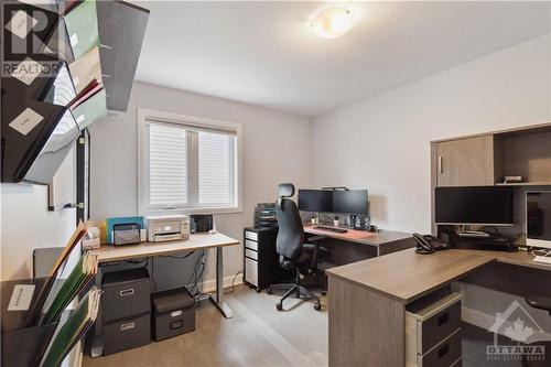 223 Station Trail, Russell, ON - Indoor Photo Showing Office