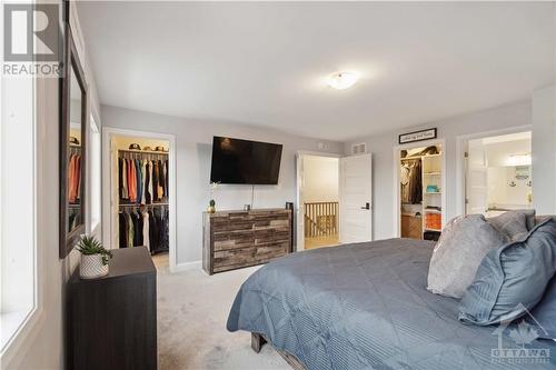 223 Station Trail, Russell, ON - Indoor Photo Showing Bedroom