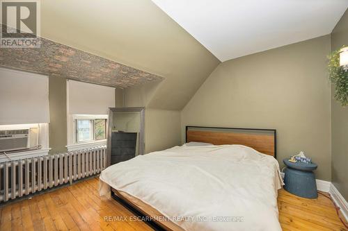 689 Dovercourt Road, Toronto, ON - Indoor Photo Showing Bedroom