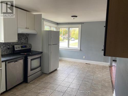 91 Wellington Street W, Barrie, ON - Indoor Photo Showing Kitchen