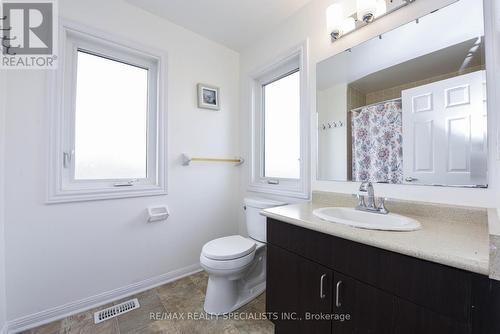 463 Dymott Avenue, Milton, ON - Indoor Photo Showing Bathroom