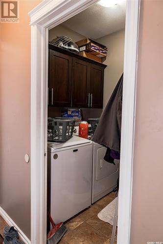 3363 Mcclocklin Road, Saskatoon, SK - Indoor Photo Showing Laundry Room