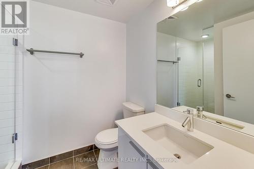 1701 - 10 Park Lawn Road, Toronto, ON - Indoor Photo Showing Bathroom