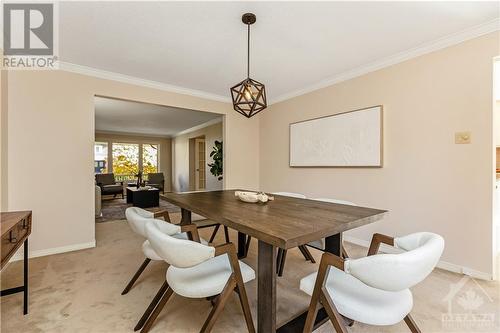 1815 Hunters Run Drive, Ottawa, ON - Indoor Photo Showing Dining Room