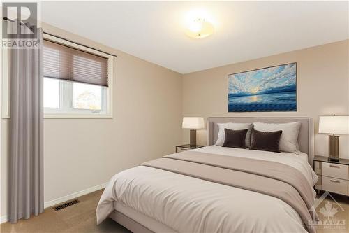 1815 Hunters Run Drive, Ottawa, ON - Indoor Photo Showing Bedroom