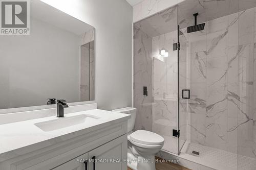 46 Charles Tilley Crescent, Clarington, ON - Indoor Photo Showing Bathroom