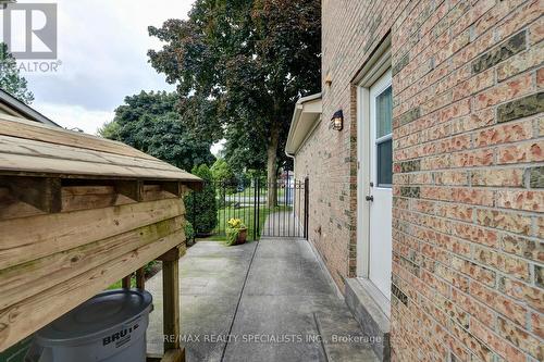 2542 King Richards Place, Mississauga, ON - Outdoor