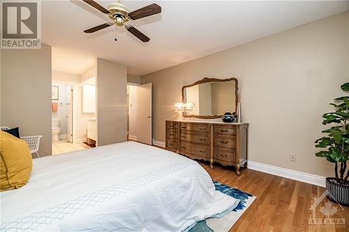 21 Glen Abbey Crescent, Ottawa, ON - Indoor Photo Showing Bedroom