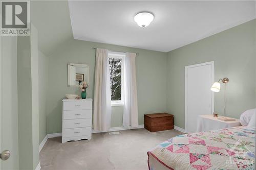 7232 Malakoff Road, Ottawa, ON - Indoor Photo Showing Bedroom