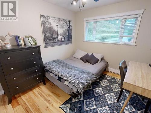 8745 Patricia Road, Powell River, BC - Indoor Photo Showing Bedroom