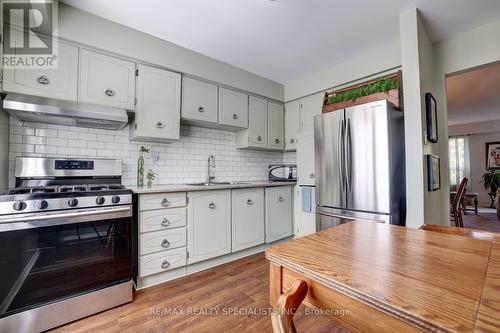 45 - 2445 Homelands Drive, Mississauga, ON - Indoor Photo Showing Kitchen With Stainless Steel Kitchen