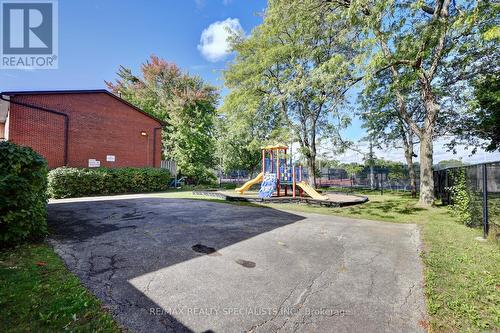 45 - 2445 Homelands Drive, Mississauga, ON - Outdoor