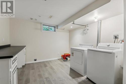 3153 Corrigan Drive, Mississauga, ON - Indoor Photo Showing Laundry Room