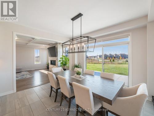 38 Mildred Gillies Street, North Dumfries, ON - Indoor Photo Showing Dining Room