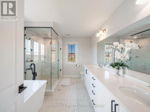 38 Mildred Gillies Street, North Dumfries, ON - Indoor Photo Showing Bathroom