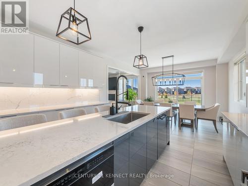 38 Mildred Gillies Street, North Dumfries, ON - Indoor Photo Showing Kitchen With Upgraded Kitchen