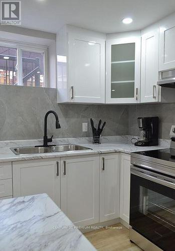 Bsmt - 39 Earl Grey Crescent W, Brampton, ON - Indoor Photo Showing Kitchen With Double Sink