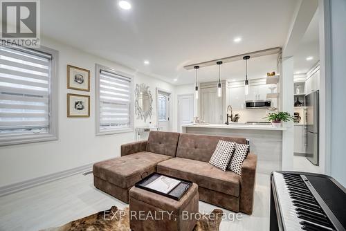 19 Albani Street, Toronto, ON - Indoor Photo Showing Living Room