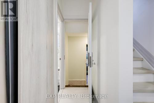 19 Albani Street, Toronto, ON - Indoor Photo Showing Other Room