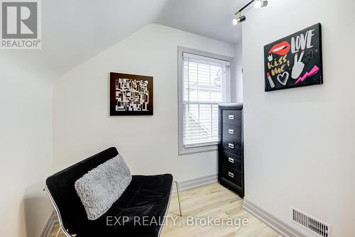 19 Albani Street, Toronto, ON - Indoor Photo Showing Other Room