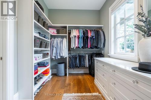 257 Surrey Drive, Oakville, ON - Indoor With Storage