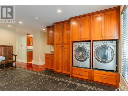 635 Highway 22 Highway, Rossland, BC - Indoor Photo Showing Laundry Room