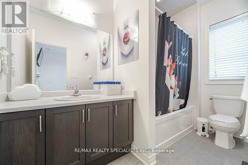 31 Tay Boulevard, Bradford West Gwillimbury, ON - Indoor Photo Showing Bathroom