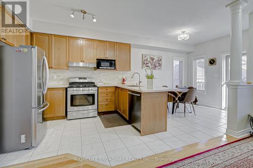 41 Davos Road, Vaughan, ON - Indoor Photo Showing Kitchen With Stainless Steel Kitchen