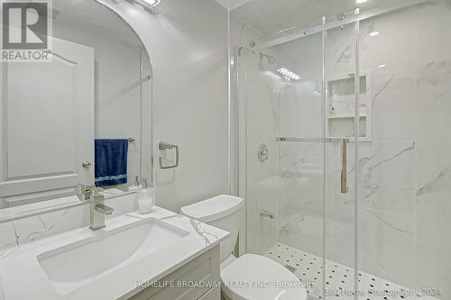 41 Davos Road, Vaughan, ON - Indoor Photo Showing Bathroom