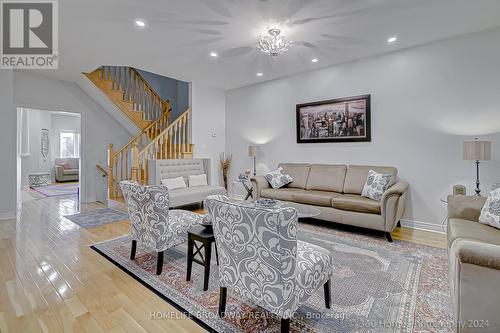 41 Davos Road, Vaughan, ON - Indoor Photo Showing Living Room