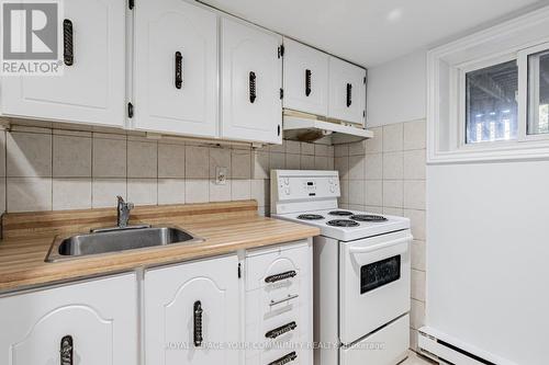 Bsmnt - 110 Gothic Avenue, Toronto, ON - Indoor Photo Showing Kitchen