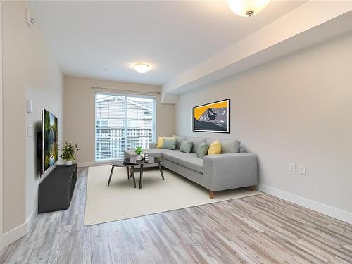 608-917 Avrill Rd, Langford, BC - Indoor Photo Showing Living Room