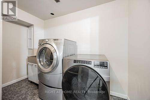 1513 Woodruff Crescent, Pickering (Amberlea), ON - Indoor Photo Showing Laundry Room