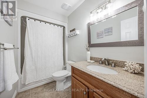 1513 Woodruff Crescent, Pickering (Amberlea), ON - Indoor Photo Showing Bathroom