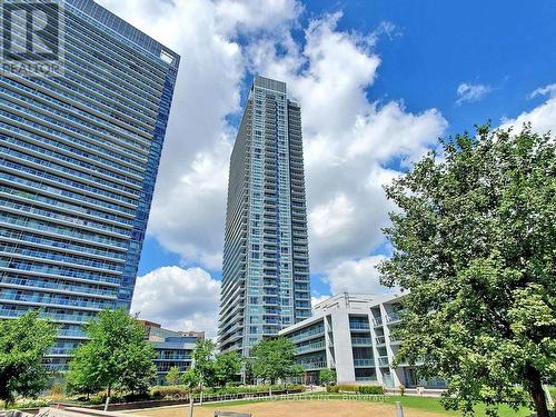 507 - 2015 Sheppard Avenue E, Toronto, ON - Outdoor With Facade